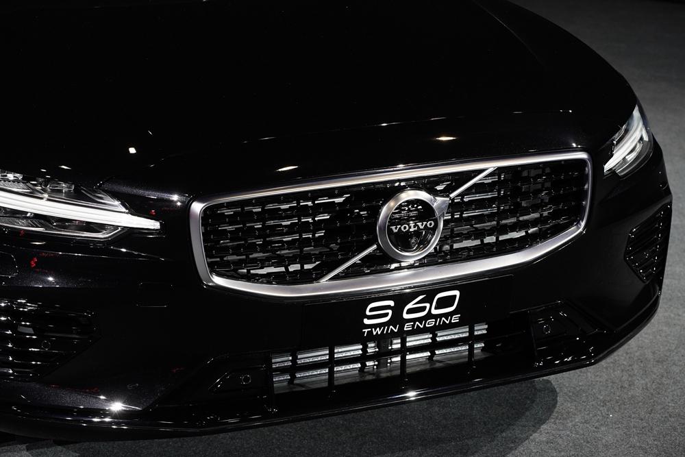 สวยล้ำสุดพรีเมียม! All-new Volvo S60 กับงานดีไซน์สุดประณีต