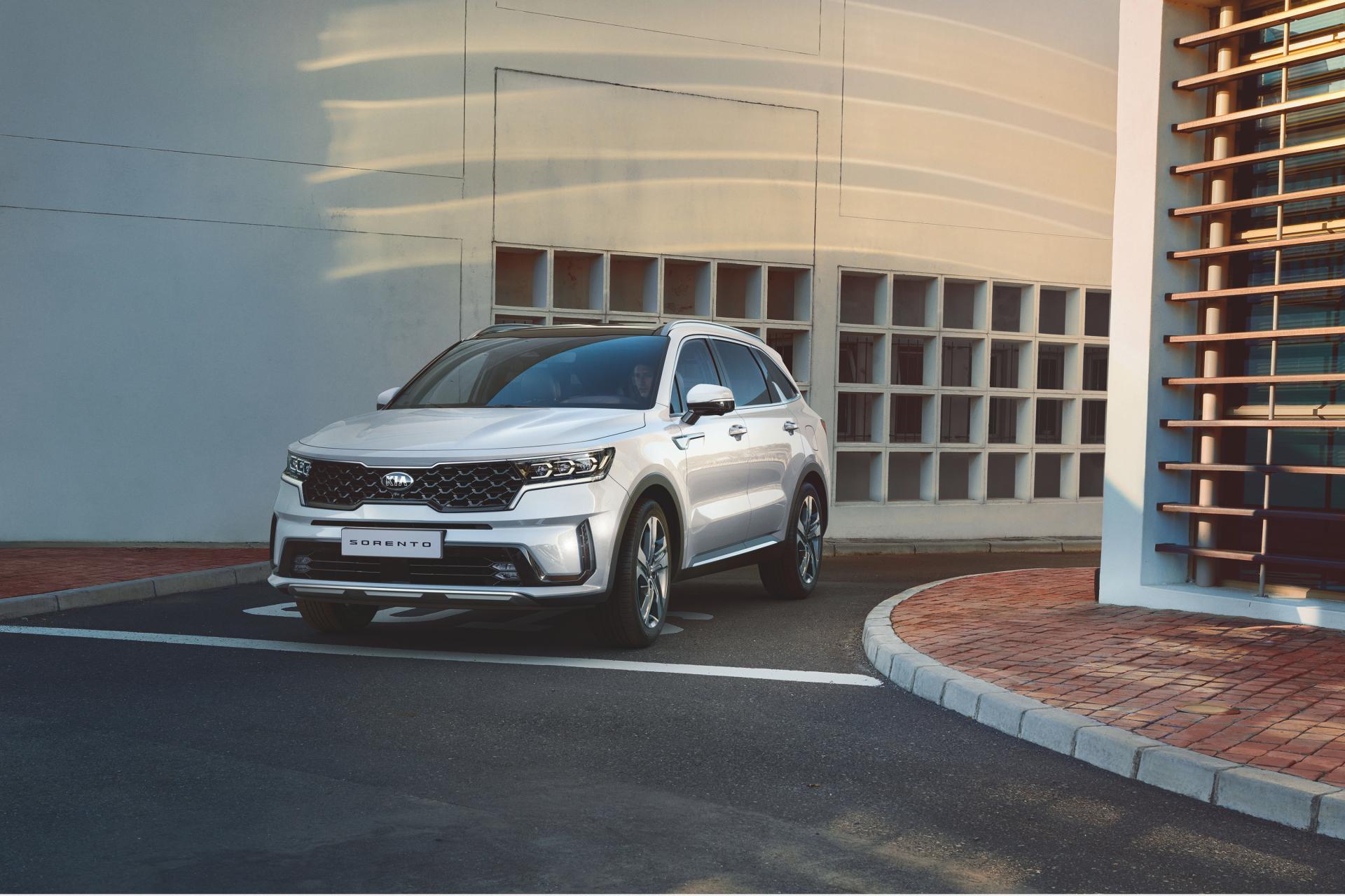 หลุดก่อนเปิดตัว! เผยภาพ+ข้อมูล Kia Sorento 2021 อเนกประสงค์ 7 ที่นั่งที่จะดุกว่าเดิม