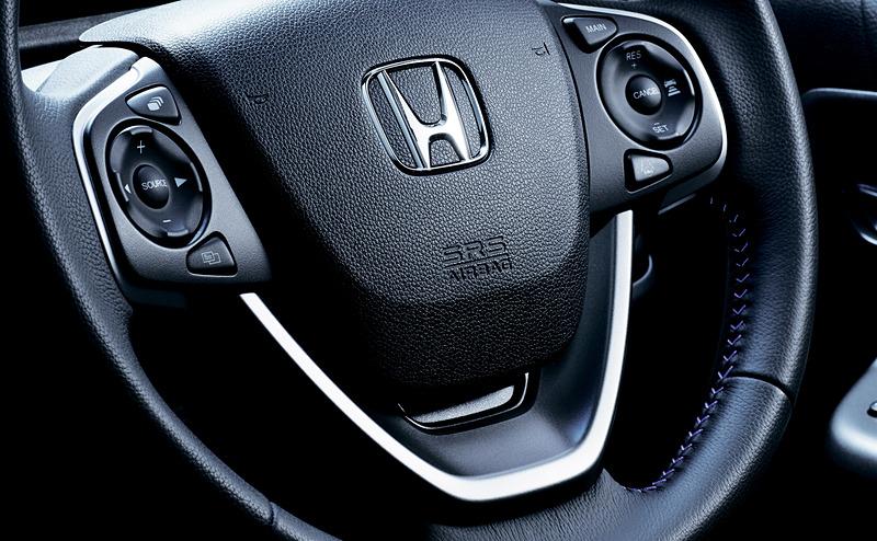 คมเข้มทรงพลัง! สัมผัส Honda StepWGN Spada 2020 รุ่นพิเศษ Black Style