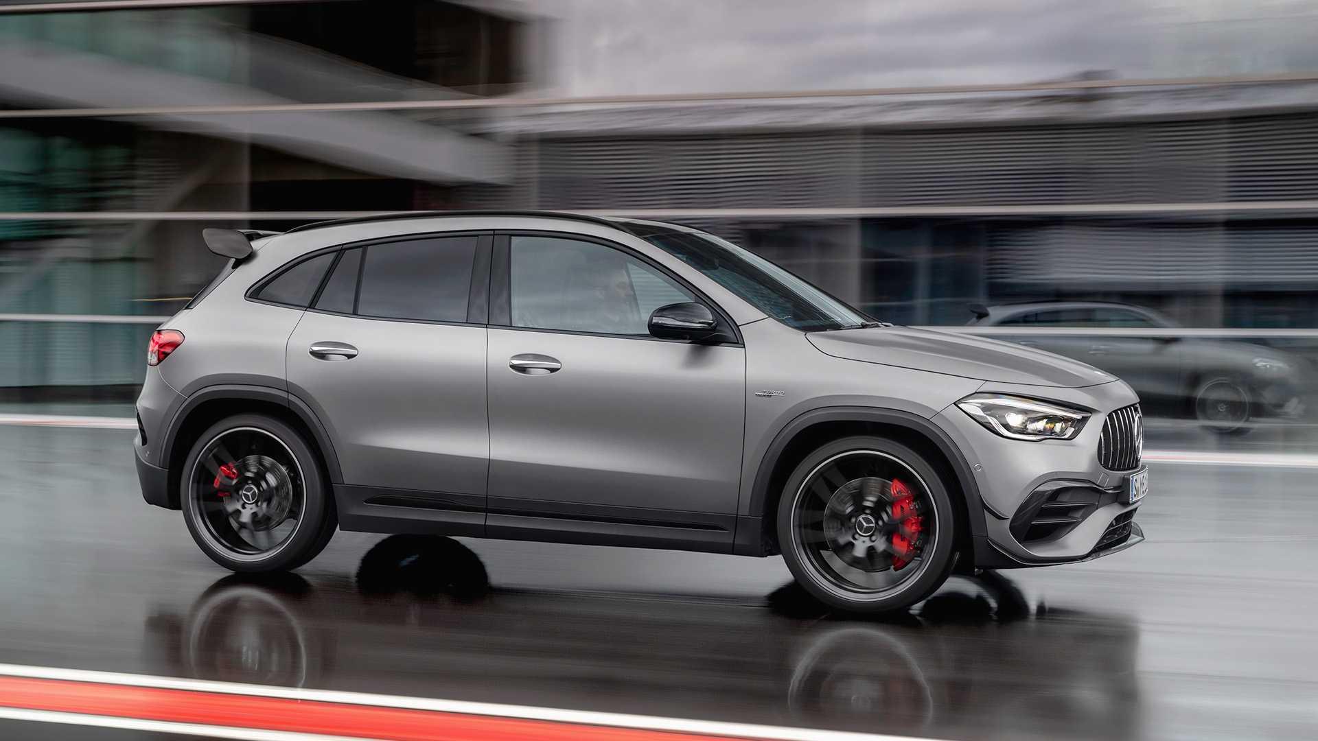 Mercedes-AMG GLA 45 2021 อเนกประสงค์ไซส์เล็ก สปอร์ตหรูหรายืนหนึ่ง