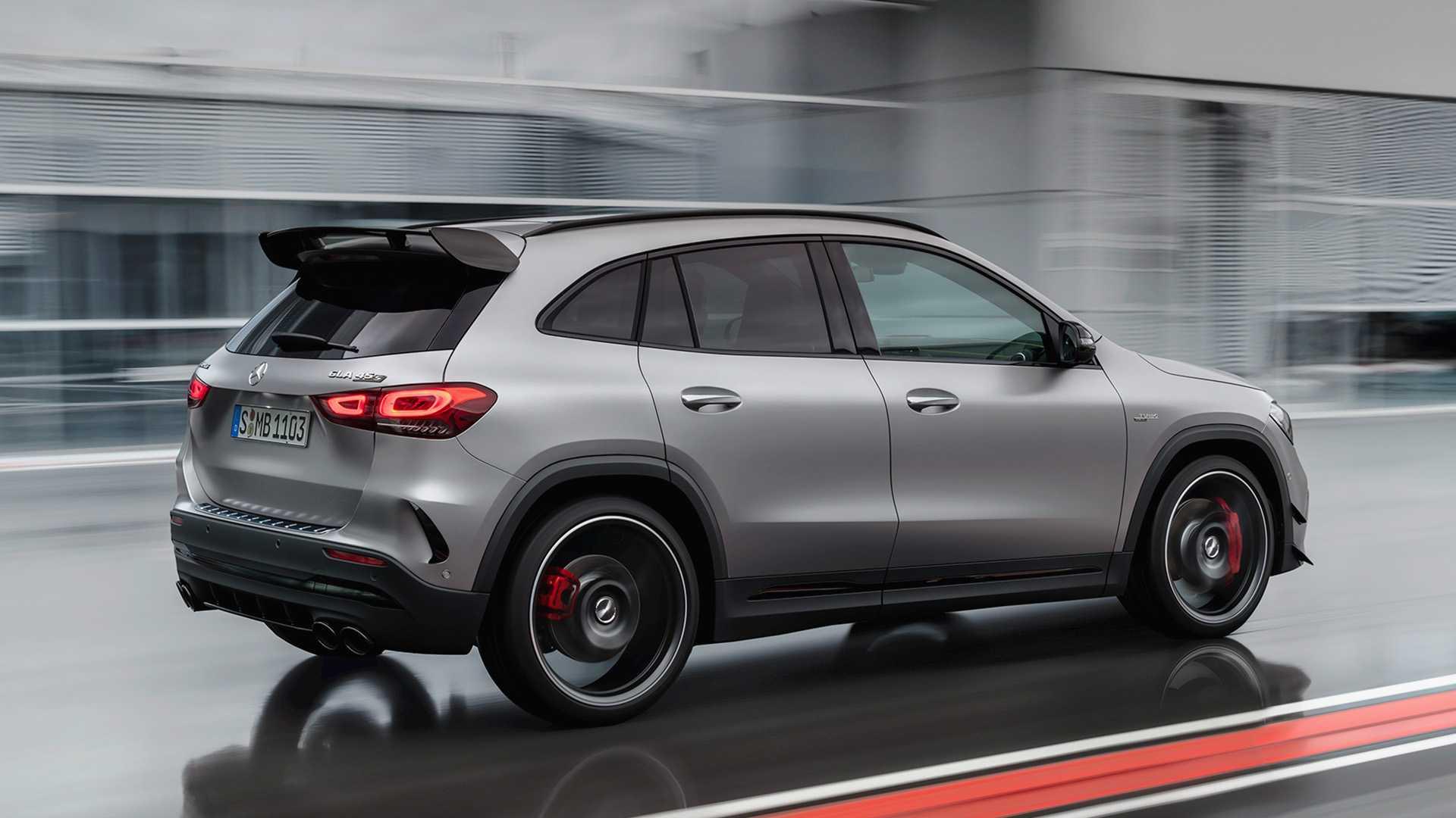 Mercedes-AMG GLA 45 2021 อเนกประสงค์ไซส์เล็ก สปอร์ตหรูหรายืนหนึ่ง