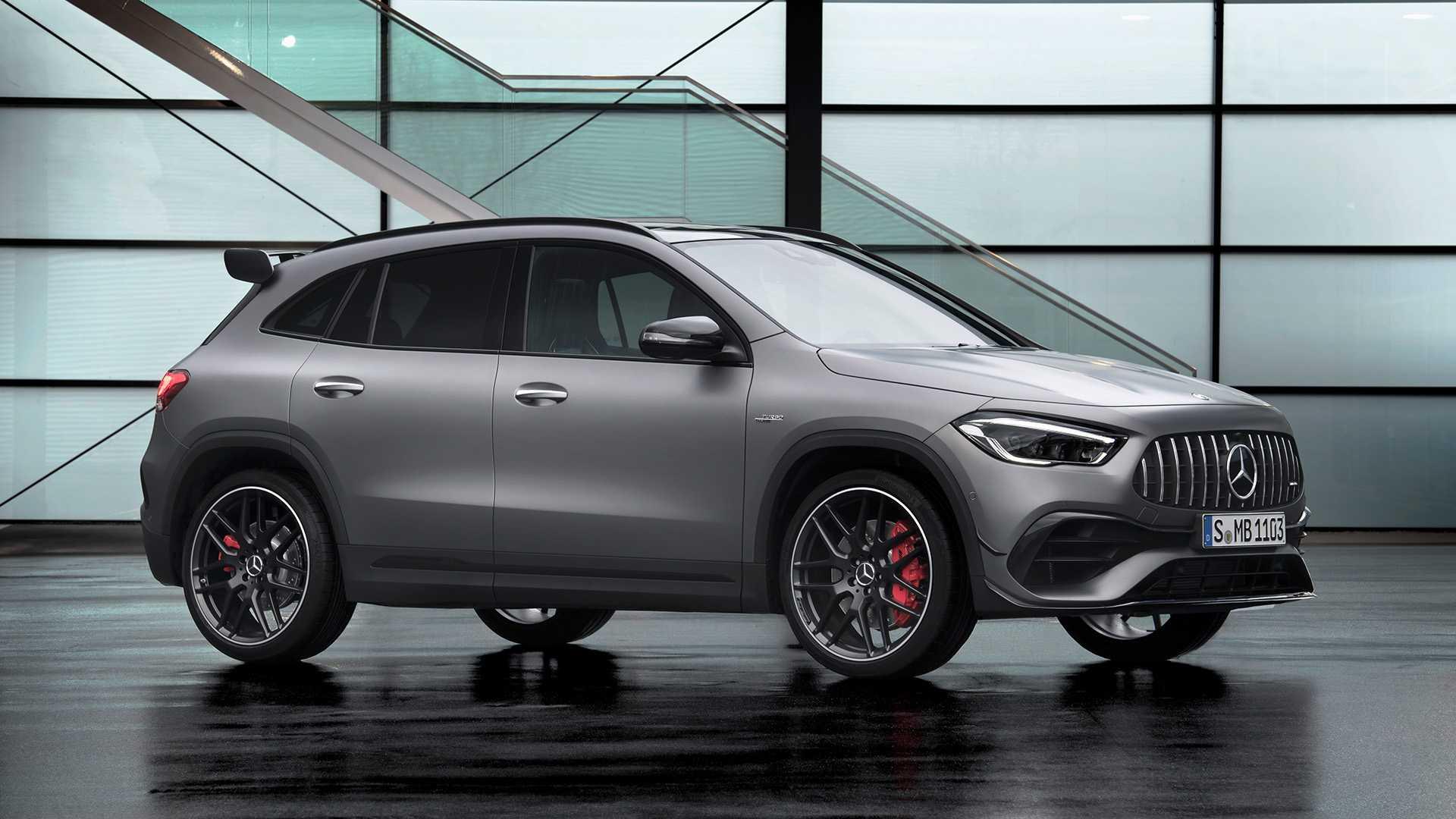 Mercedes-AMG GLA 45 2021 อเนกประสงค์ไซส์เล็ก สปอร์ตหรูหรายืนหนึ่ง