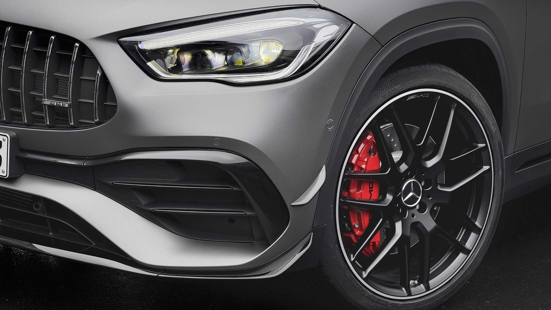 Mercedes-AMG GLA 45 2021 อเนกประสงค์ไซส์เล็ก สปอร์ตหรูหรายืนหนึ่ง