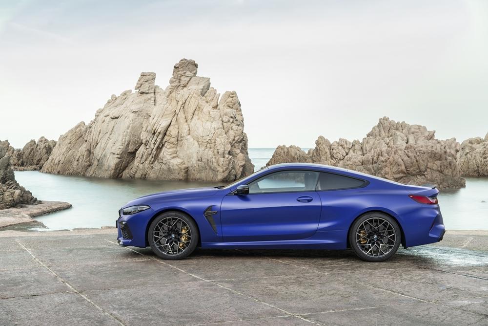 ตัวแรงมาแล้ว! BMW M8 Competition Coupe ปราดเปรียวยืนหนึ่งในราคา 17.99 ล้าน