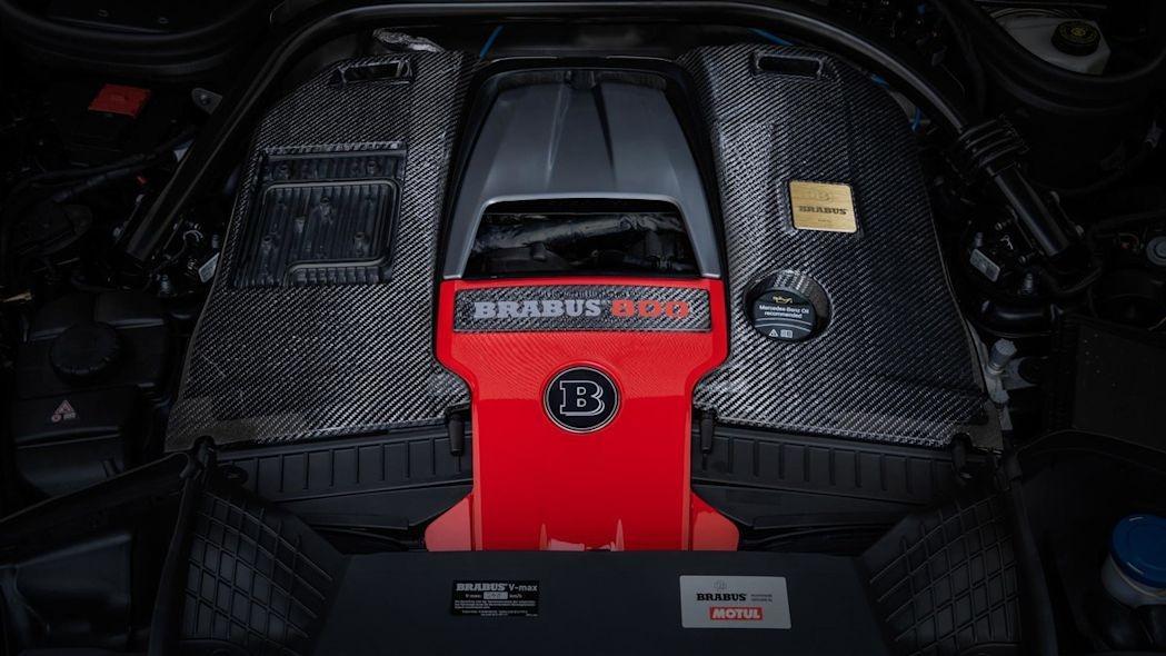 แต่งให้แรงกว่าเดิม! Brabus 800 Black & Gold Edition รุ่นพิเศษหายาก