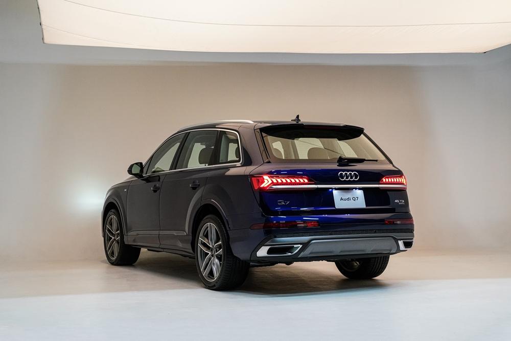 ส่องราคา The New Audi Q7 เอสยูวีสุดพรีเมียมดีไซน์ใหม่ ล้ำสมัย ใช้งานไม่ยากอย่างที่คิด