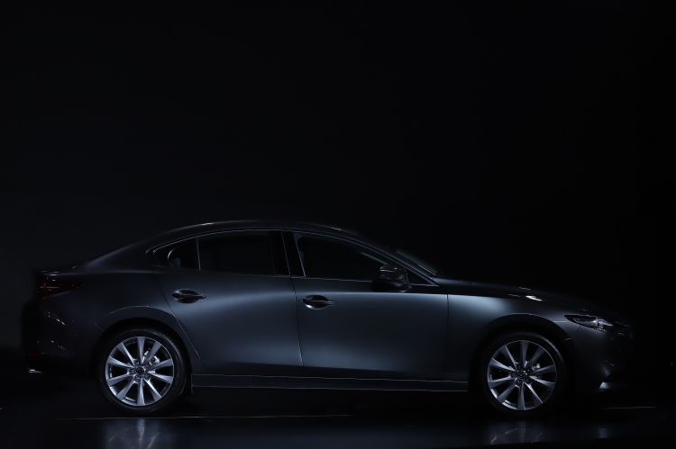 ปรบมือ! All-new Mazda3 คว้ารางวัลรถยนต์ออกแบบยอดเยี่ยมของโลกประจำปี 2020