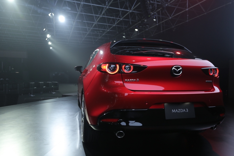 ปรบมือ! All-new Mazda3 คว้ารางวัลรถยนต์ออกแบบยอดเยี่ยมของโลกประจำปี 2020