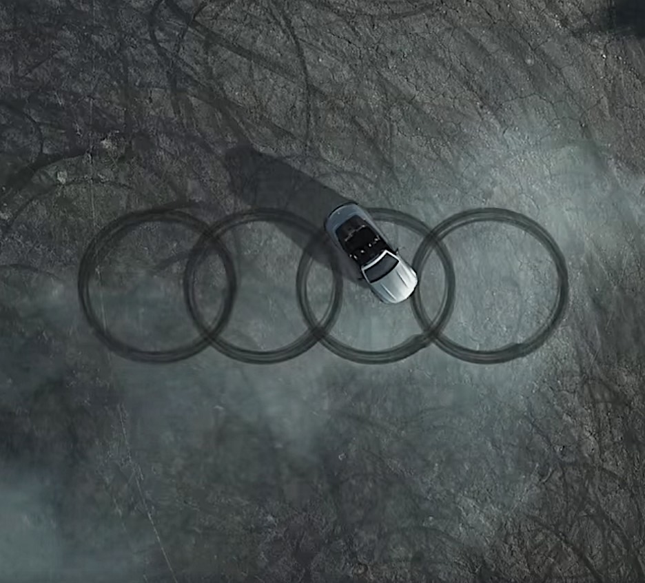 #FourRingsChallenge เมื่อ Mercedes-AMG C63 Cabriolet ดริฟท์ทำโลโก้ Audi (คลิป)