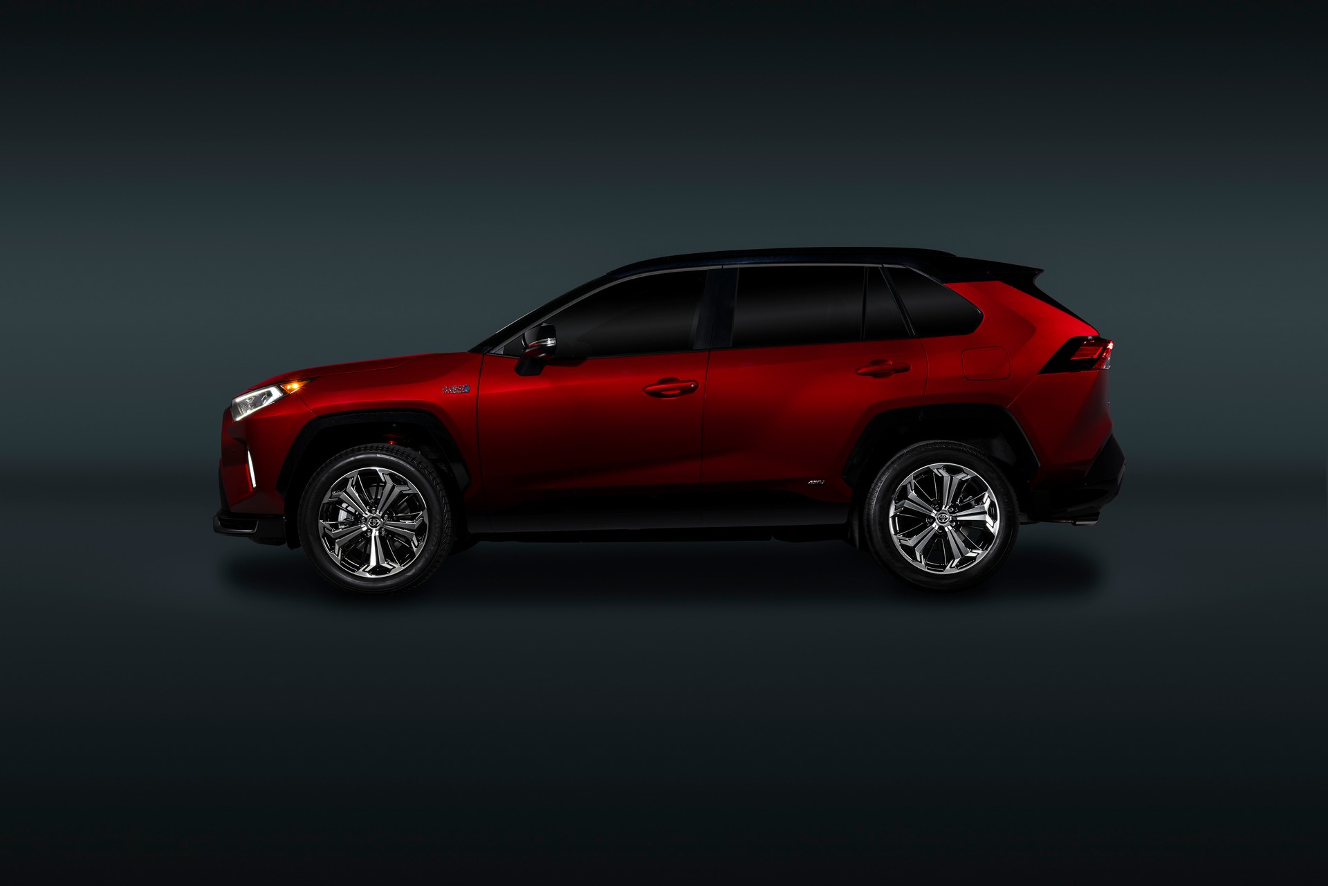 26 ปี 10 ล้านคัน! Toyota RAV4 กับสถิติยอดจำหน่ายทั่วโลกสุดน่าทึ่ง