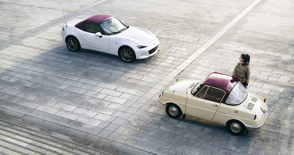 Mazda MX-5 100th Anniversary ฉลองร้อยปีกับรุ่นหลังคาผ้าใบสี Dark Cherry