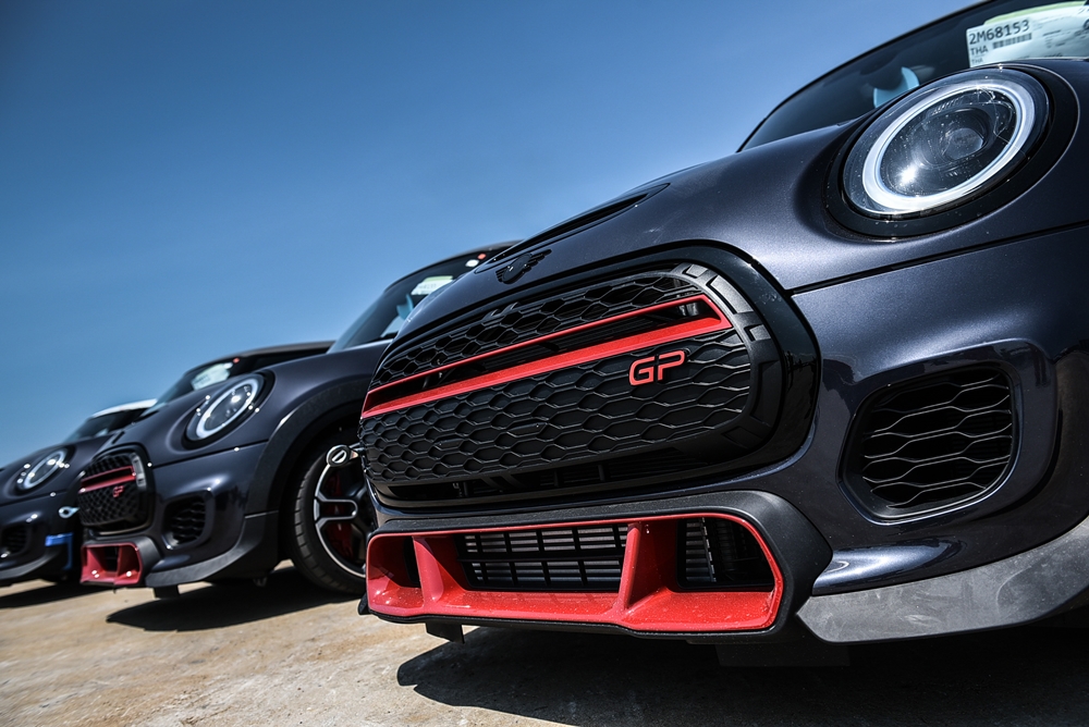 แค่ 30 คัน! MINI John Cooper Works GP รถยนต์มินิที่เร็วที่สุดในประวัติศาสตร์