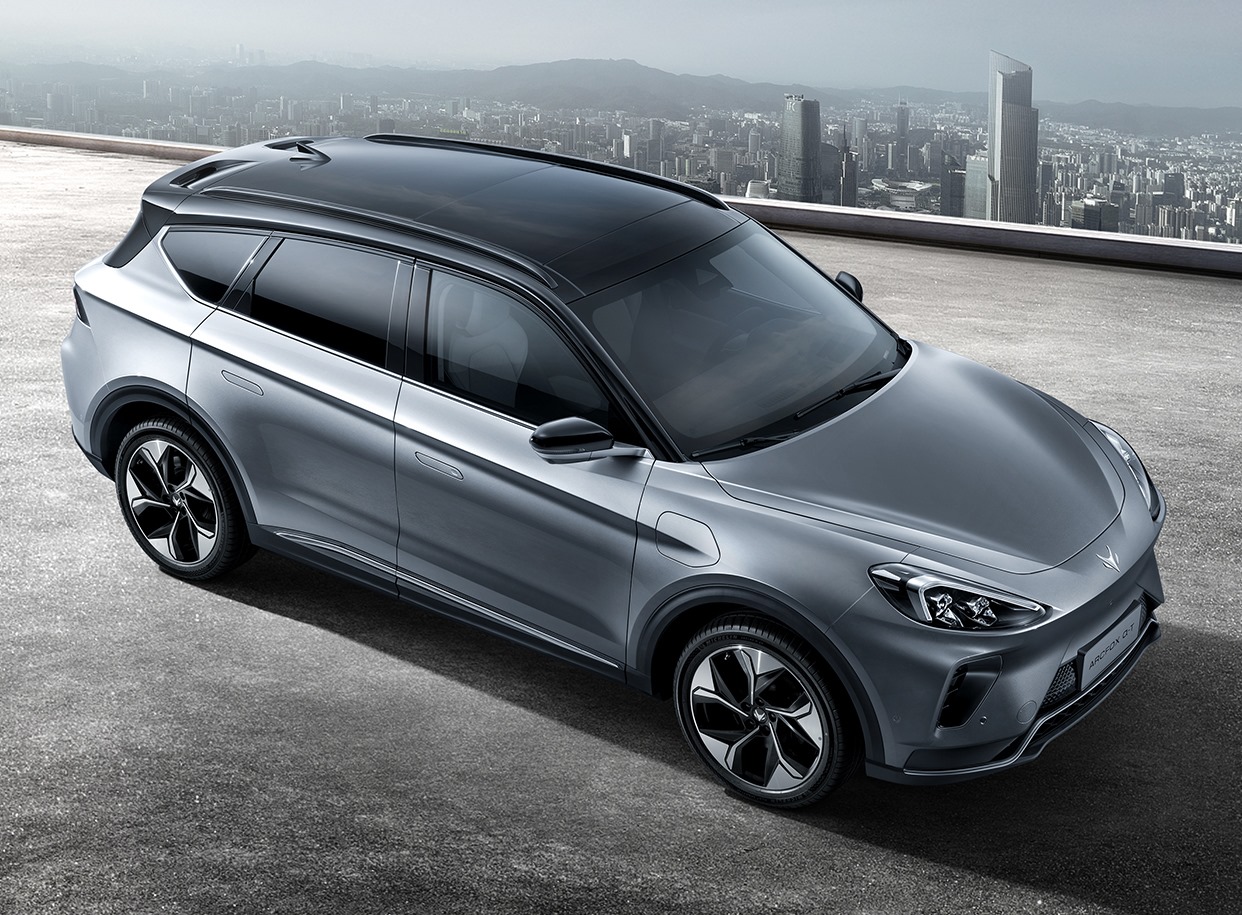 ArcFox Alpha-T อเนกประสงค์ไฟฟ้าแดนมังกรใหม่ล่าสุด ค่าตัวเพียงล้านต้นๆ