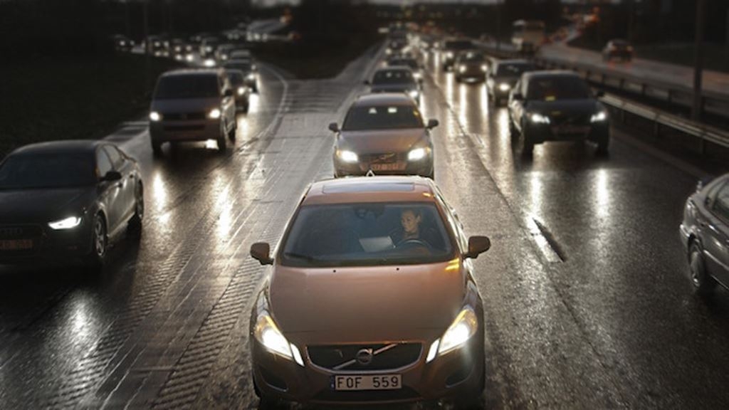 เทคโนโลยีอนาคต! Volvo วางระบบ Highway Pilot รถยนต์ไร้คนขับภายในปี 2022