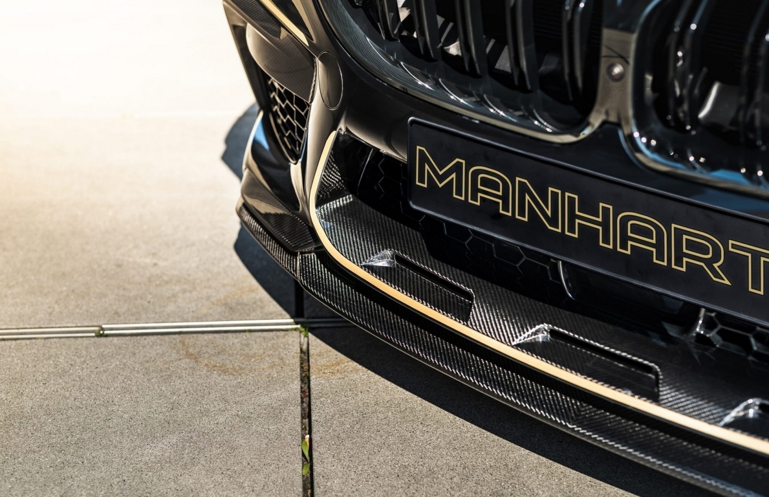 ส่อง BMW M8 ที่เร็วที่สุดในโลก ฝีมือการแต่งของ Manhart ภายใต้ชื่อ MH8 800