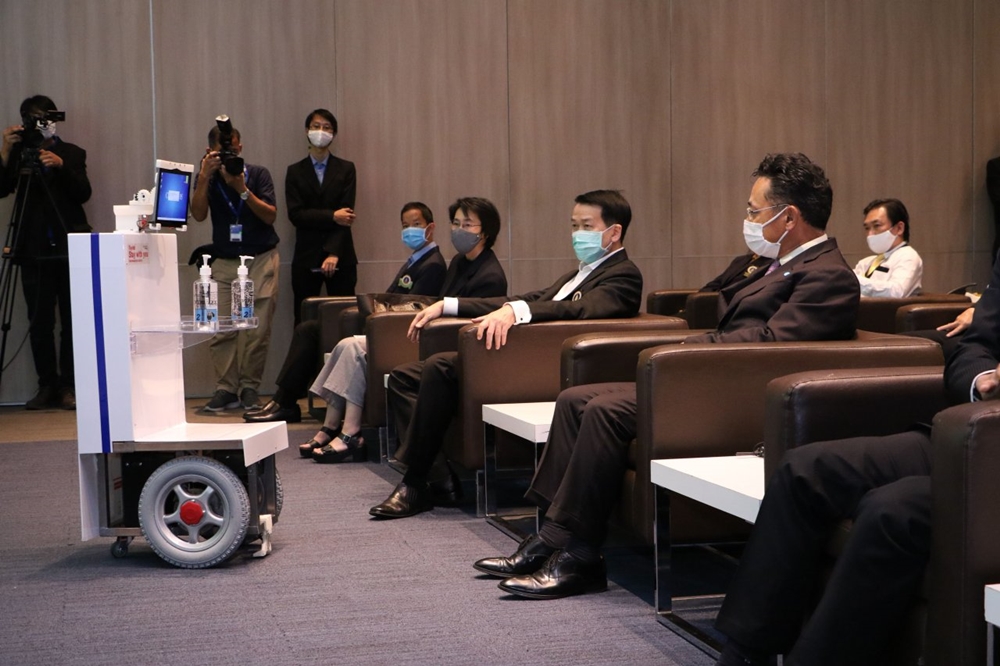 น้ำใจช่วงโควิด-19! Toyota มอบหุ่นยนต์ปฏิบัติการช่วยเหลือผู้ป่วย CISTEMS แก่ รพ.รามาธิบดี