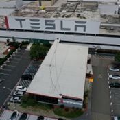 Tesla ถอนฟ้องเขต Alameda หลังเปิดโรงงานฟรีมอนต์ได้ตามปกติแล้ว