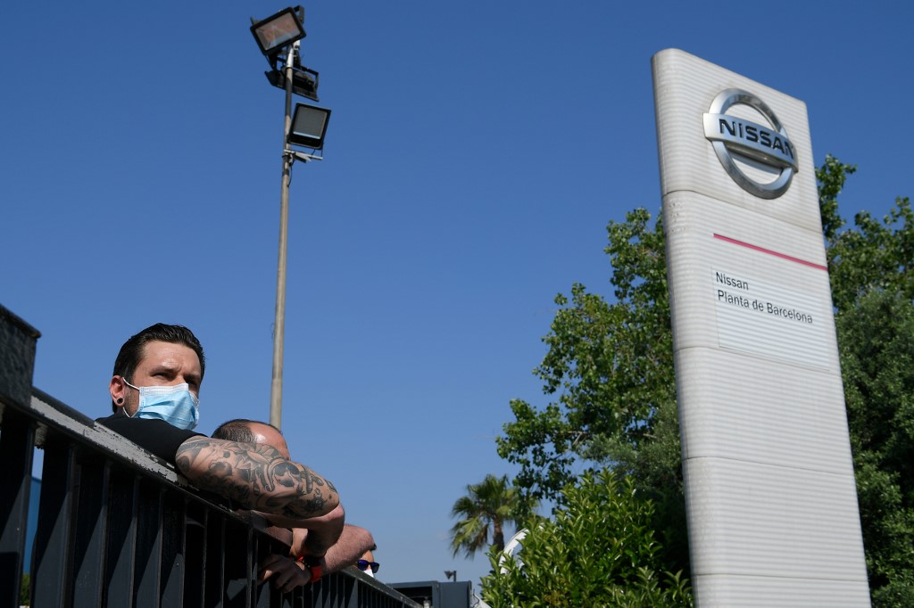 พนักงาน Nissan ที่สเปนก่อจลาจล หลังโรงงานที่บาร์เซโลนาจะปิดตัว