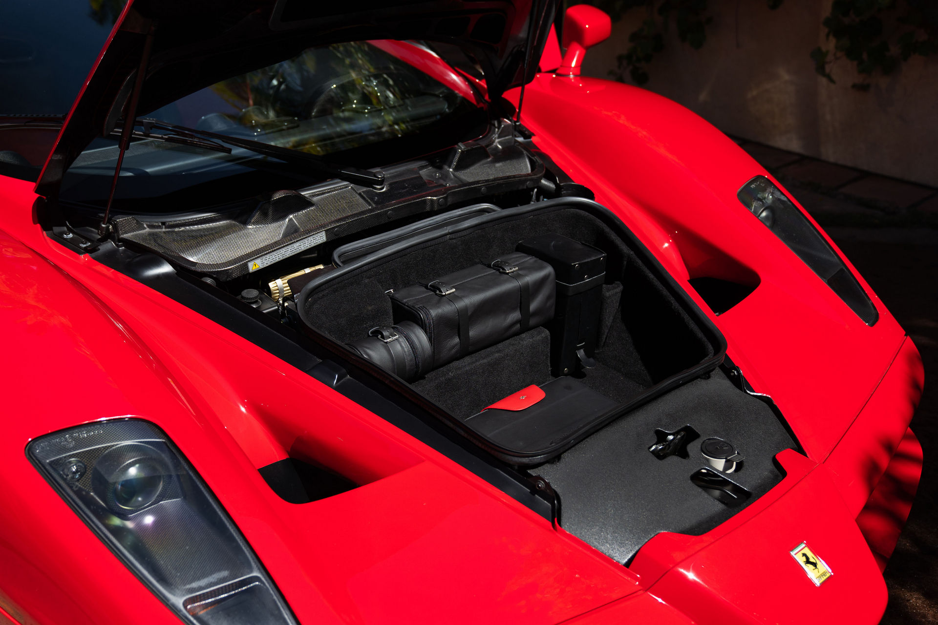 สุดจัด! Ferrari Enzo 2003 กลายเป็นรถราคาแพงที่สุดในการประมูลบนโลกออนไลน์ (ภาพ)