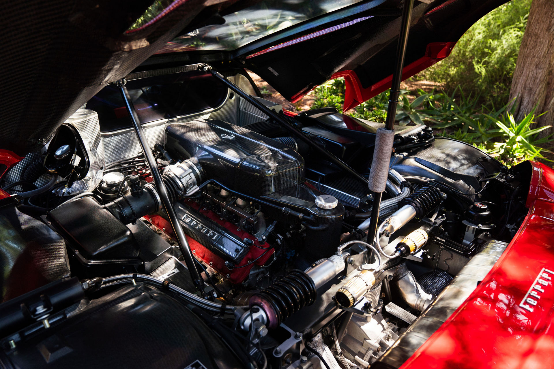 สุดจัด! Ferrari Enzo 2003 กลายเป็นรถราคาแพงที่สุดในการประมูลบนโลกออนไลน์ (ภาพ)