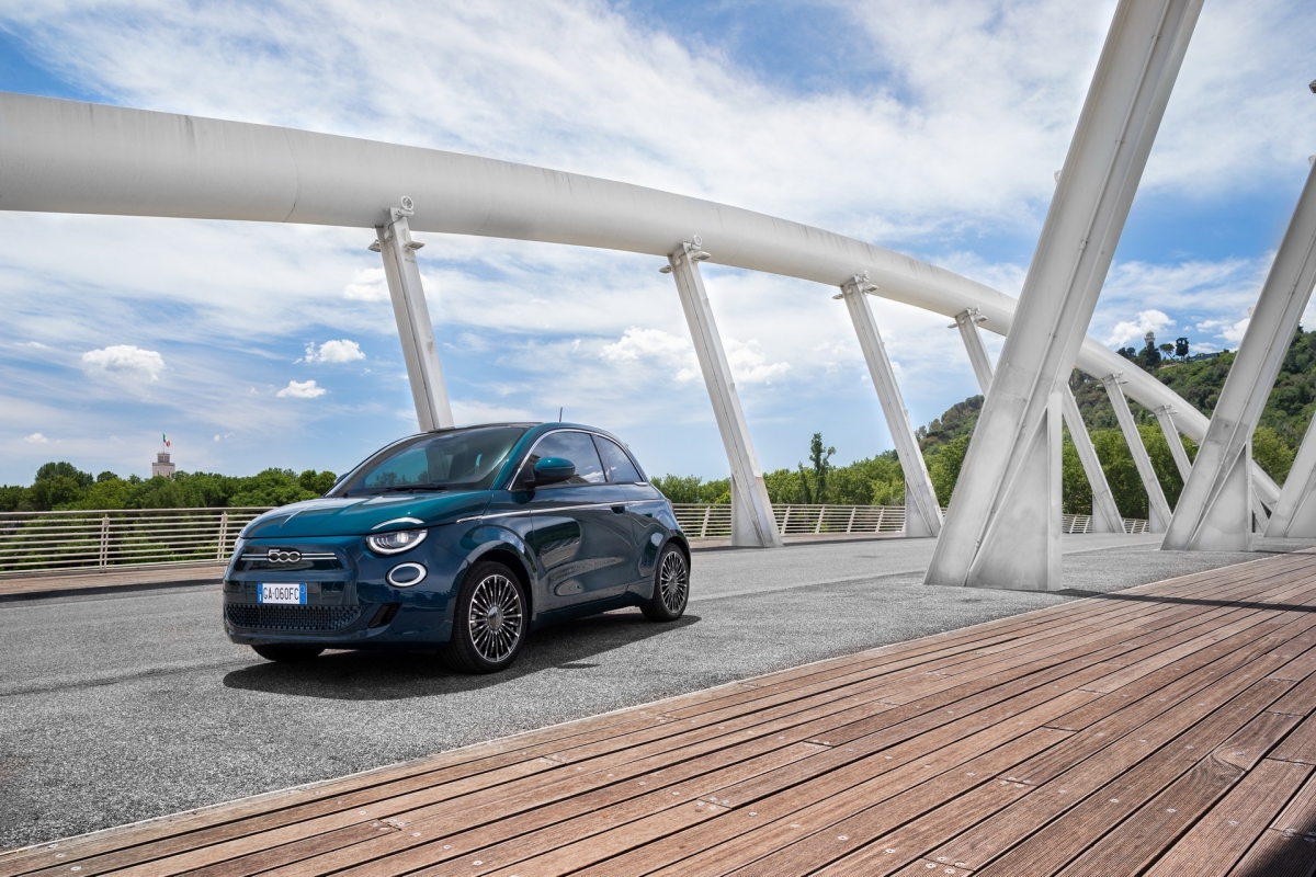 เพิ่ม 3 สีใหม่! Fiat 500 EV La Prima ไซส์เล็กพลังงานไฟฟ้าที่ชาร์จเร็วขึ้น