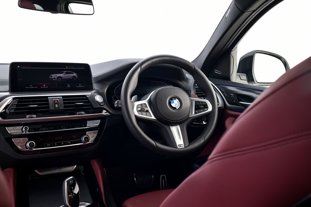 BMW X4 xDrive20d M Sport X คูเป้สุดโฉบเฉี่ยว เท่ๆ ในราคาเฉียด 4 ล้าน