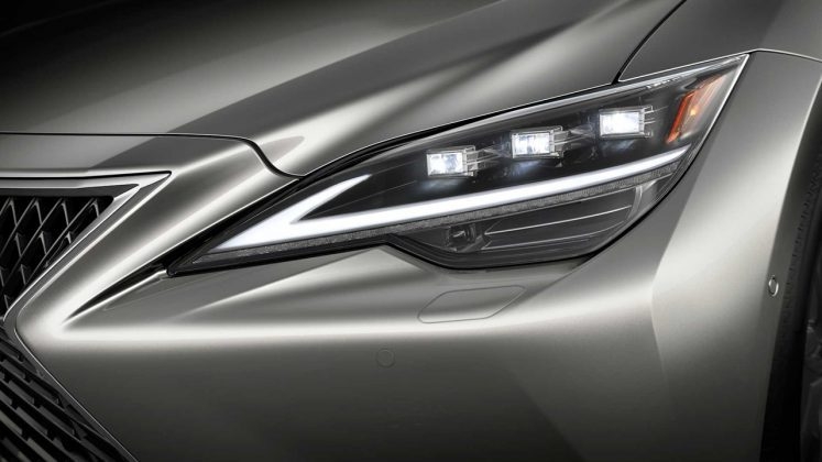 เทคโนโลยีใหม่เพียบ! Lexus LS 2021 ไมเนอร์เชนจ์ พร้อมขายช่วงสิ้นปี
