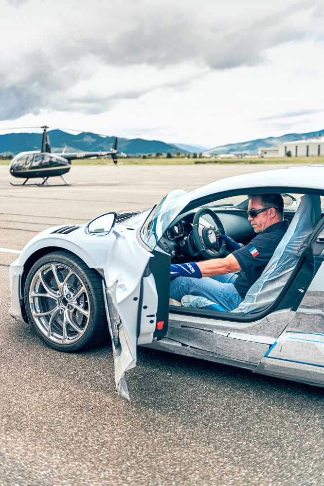 ไล่เรียงกระบวนการทดสอบ Bugatti Divo ราคาเฉียด 180 ล้านก่อนพิธีส่งมอบ