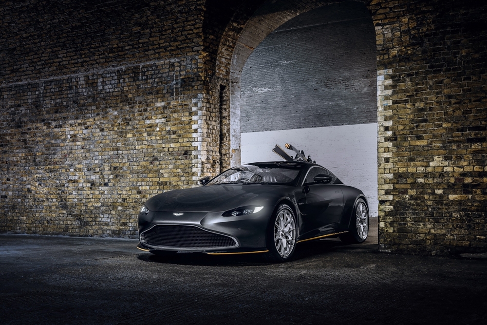 สาวก เจมส์ บอนด์ ฟิน! Aston Martin เผยรถใหม่ 2 รุ่นหรูในคอนเซ็ปต์ 007 Editions