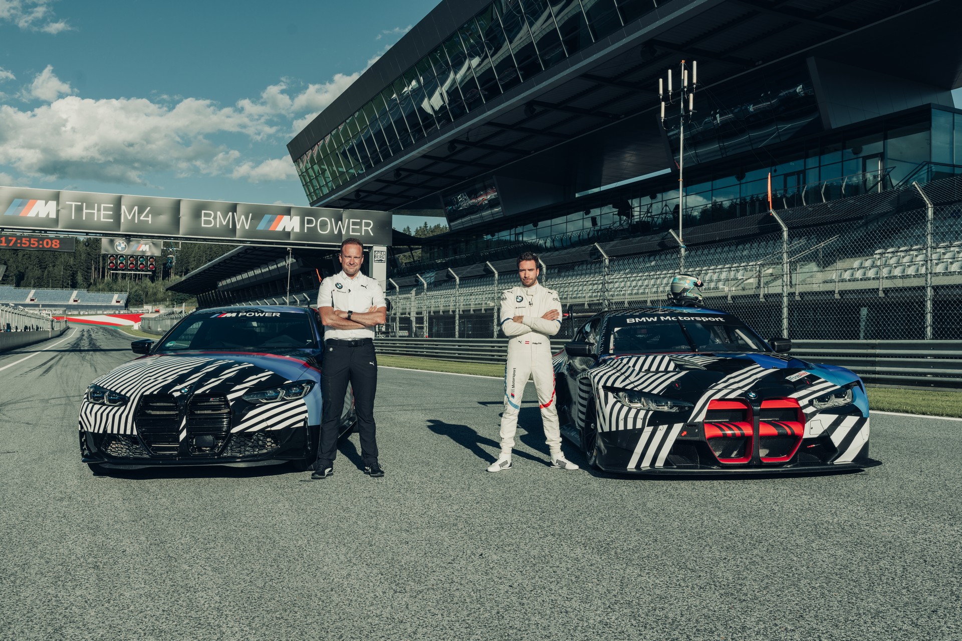 คู่หูไอคอน! เผยโฉม BMW M4 และ M4 GT3 แบบไม่เต็มคัน รอทยอยเปิดตัวเร็วๆ นี้