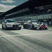 คู่หูไอคอน! เผยโฉม BMW M4 และ M4 GT3 แบบไม่เต็มคัน รอทยอยเปิดตัวเร็วๆ นี้