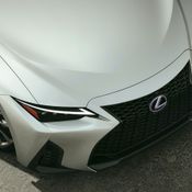 Lexus IS300h 2021