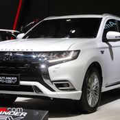 Mitsubishi Outlander โฉมปัจจุบัน