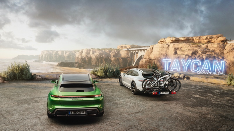 Porsche Taycan Cross Turismo 2021
