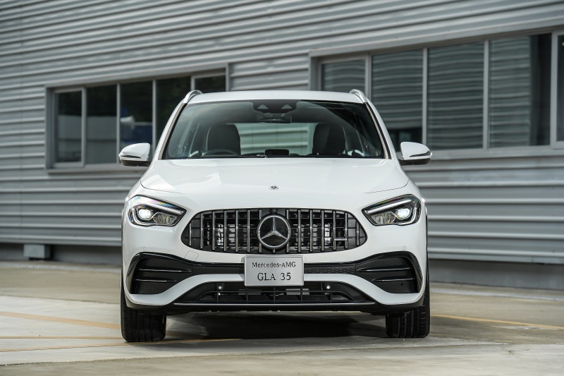 Mercedes-AMG GLA 35 4MATIC 2021