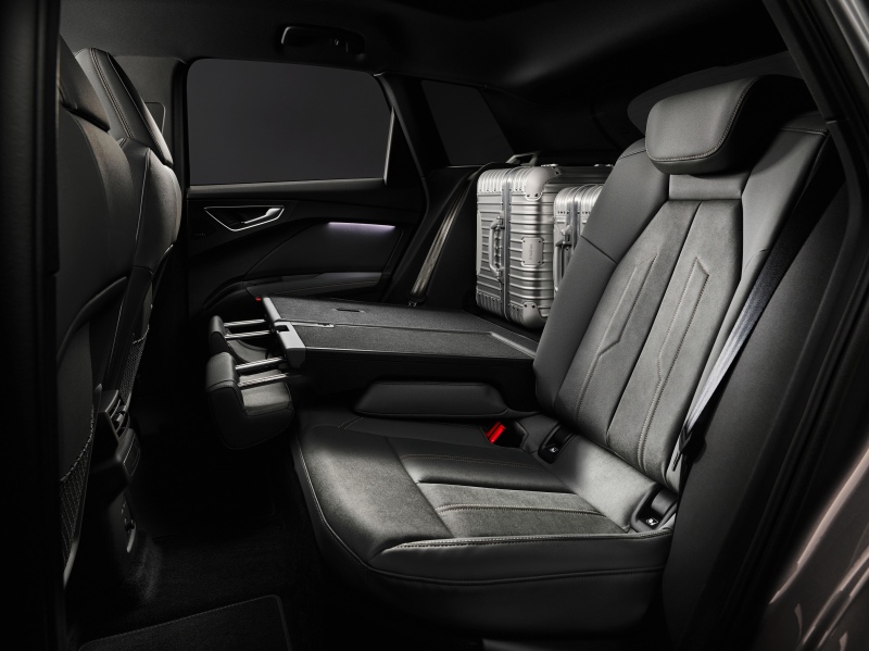 Audi Q4 e-tron และ Q4 Sportback e-tron 2021