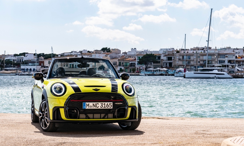 MINI JCW Convertible 2021