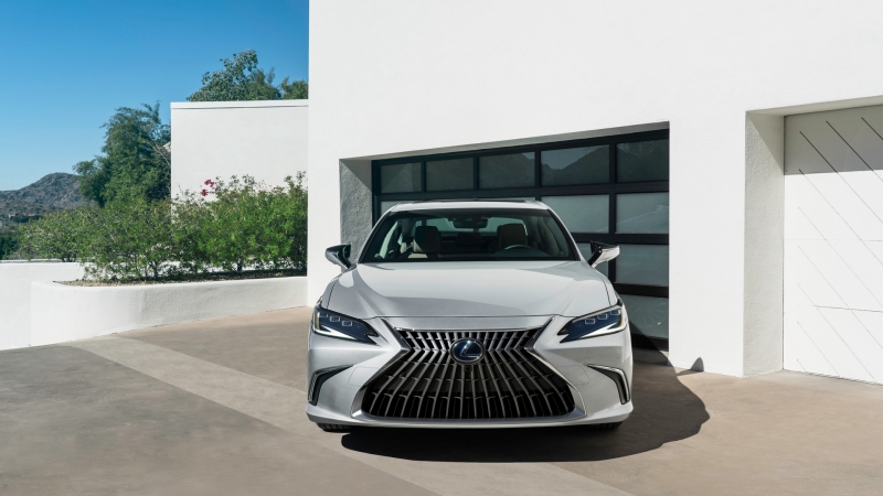 Lexus ES 2021