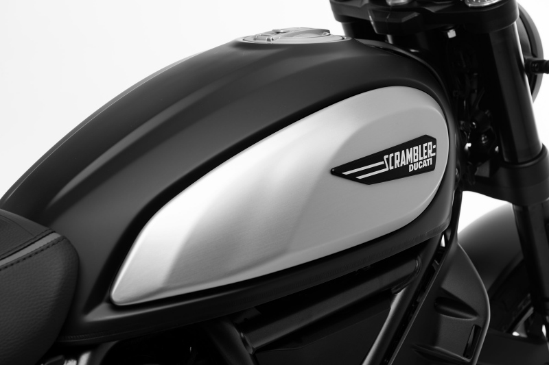 Ducati Scrambler Icon Dark 2022