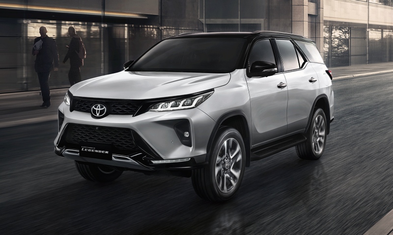 Toyota Fortuner Legender 2021