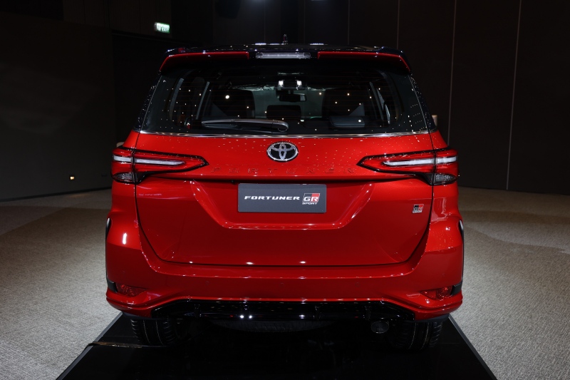 Toyota Fortuner GR Sport 2021