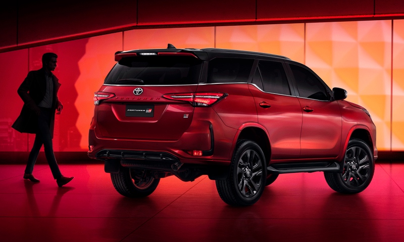 Toyota Fortuner GR Sport 2021