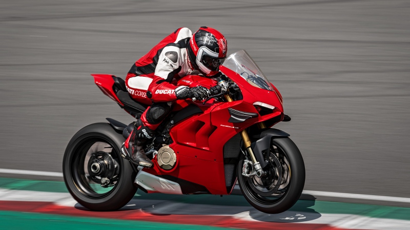 Ducati Panigale V4S