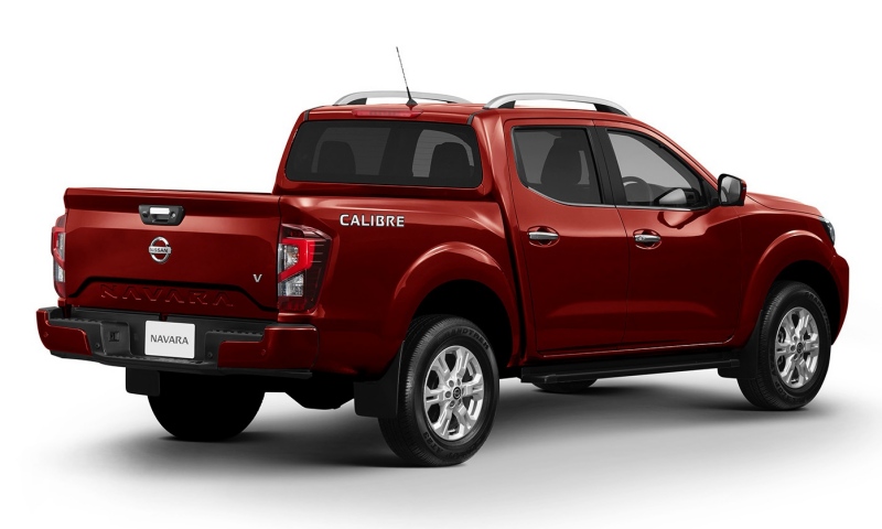 Nissan Navara D-Cab Calibre E 7AT