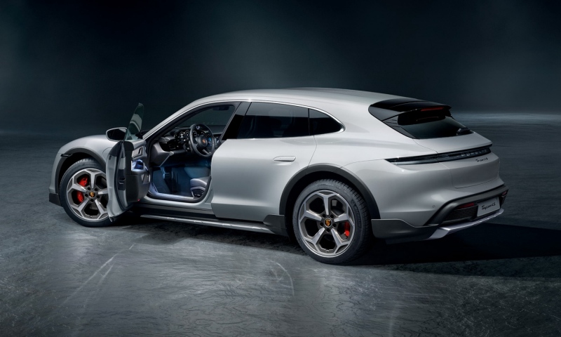 Porsche Taycan Cross Turismo 2022