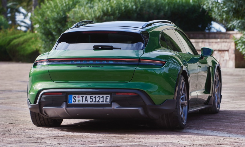 Porsche Taycan Cross Turismo 2022