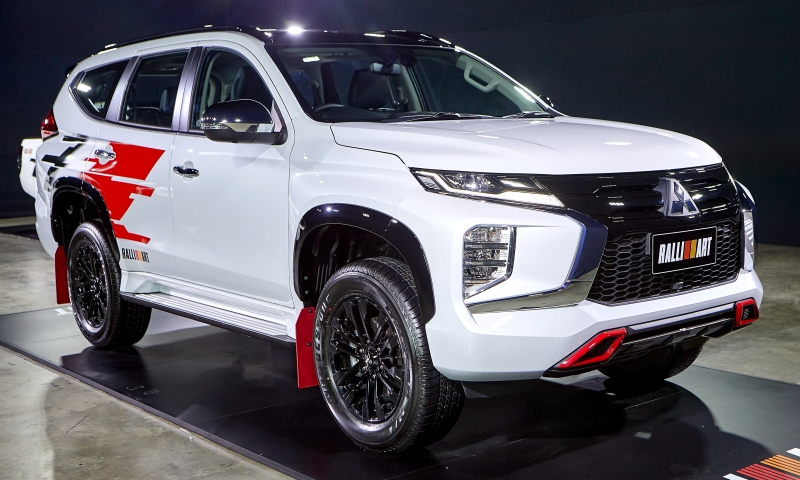 Mitsubishi Pajero Sport Ralliart 2022