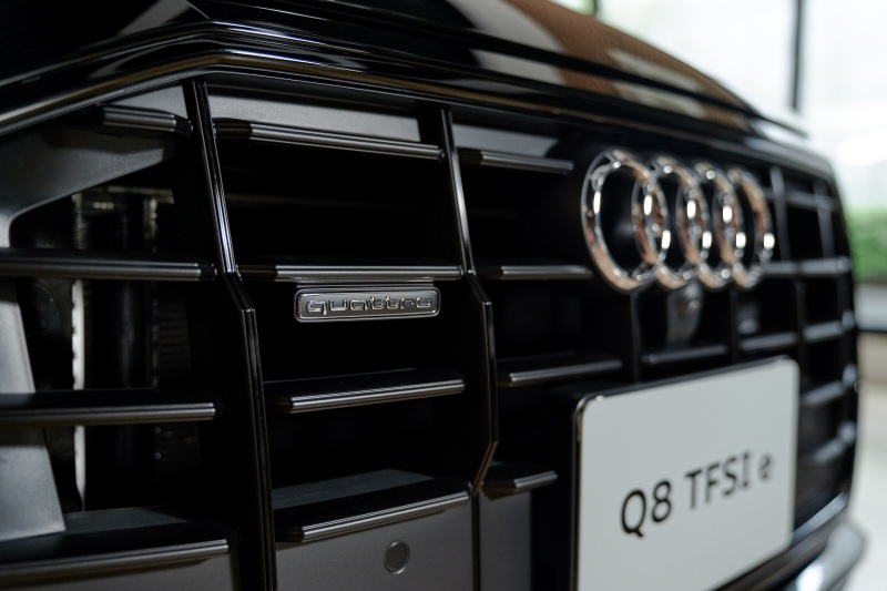 Audi Q8 60 TFSI e quattro S line Black Edition