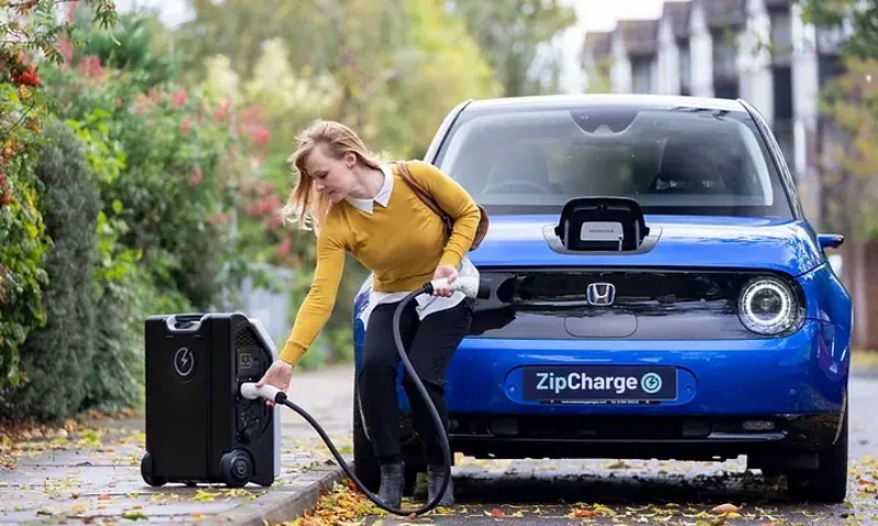 ZipCharge Go