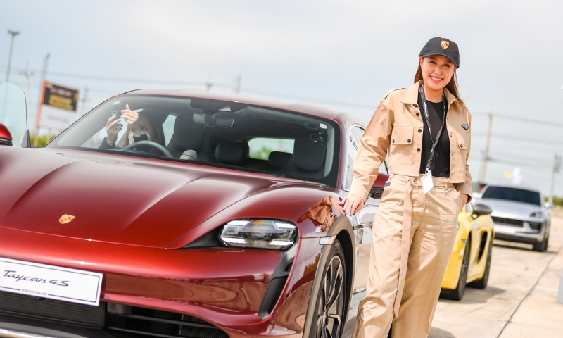 Porsche Driving Experience 2022